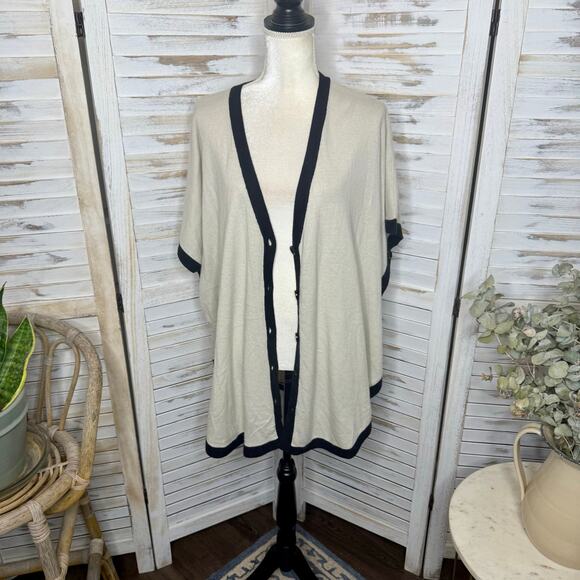 NWT BCBGMAXAZRIA Women's Small Med Cape Poncho Cardigan Wool Angora Cream Black - Picture 2 of 14